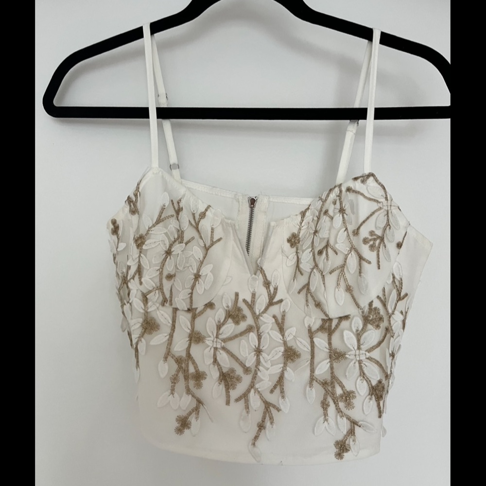 Floral embroidered crop top